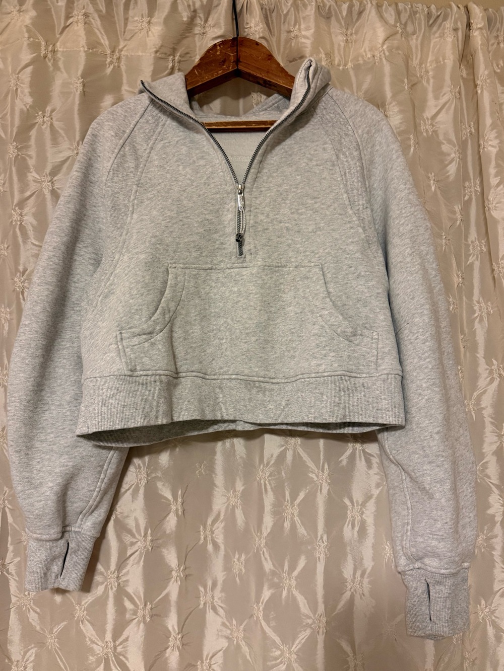 Lululemon Scuba Oversized Half-Zip Hoodie
Heathered Core Medium Grey Sweatshirt - Picture 3 of 14